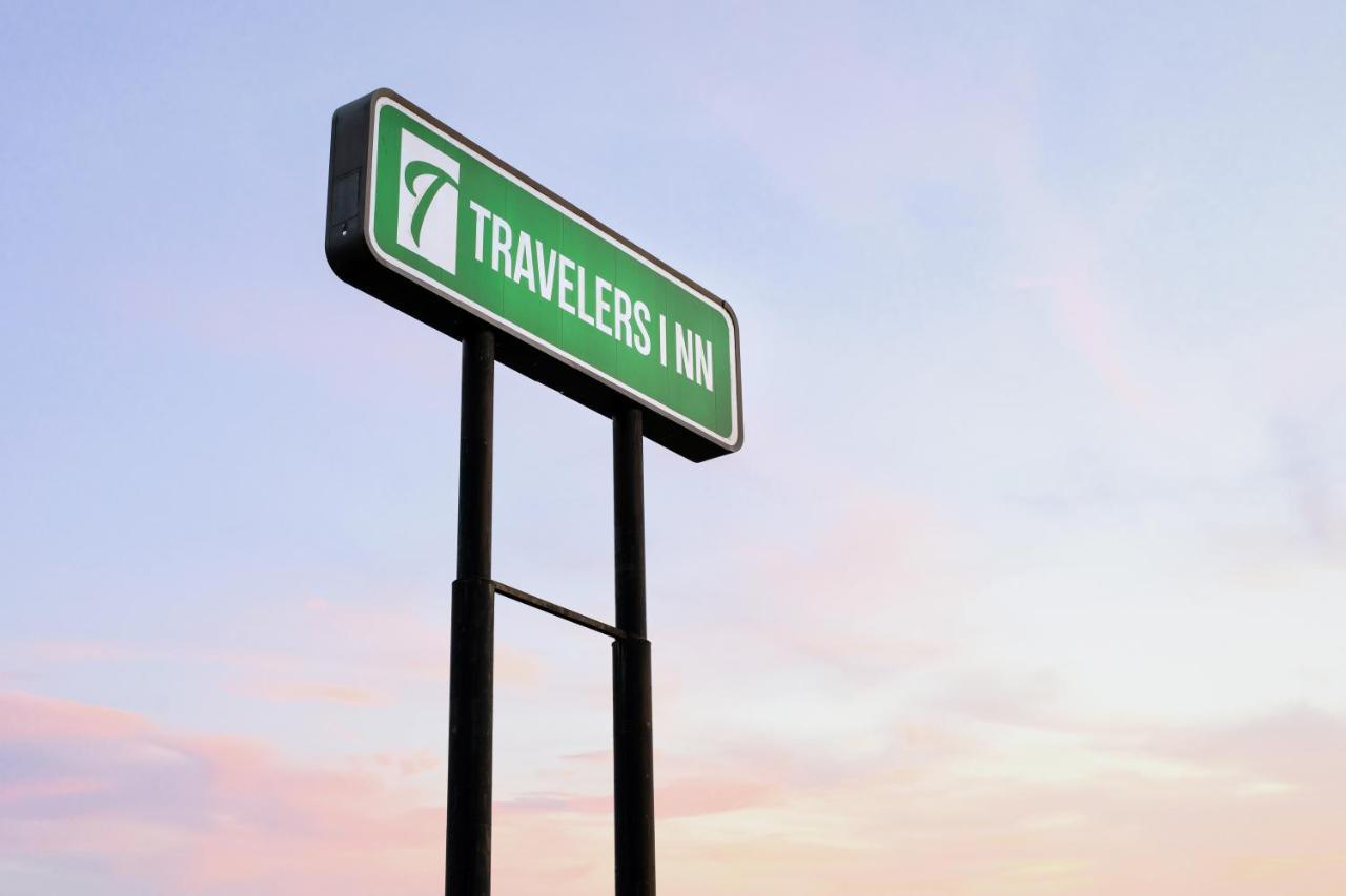 Travelers Inn Medford Buitenkant foto