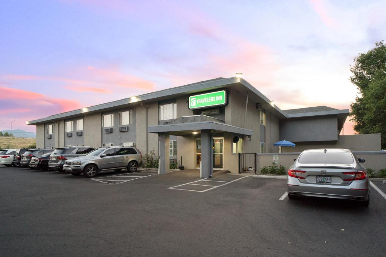 Travelers Inn Medford Buitenkant foto