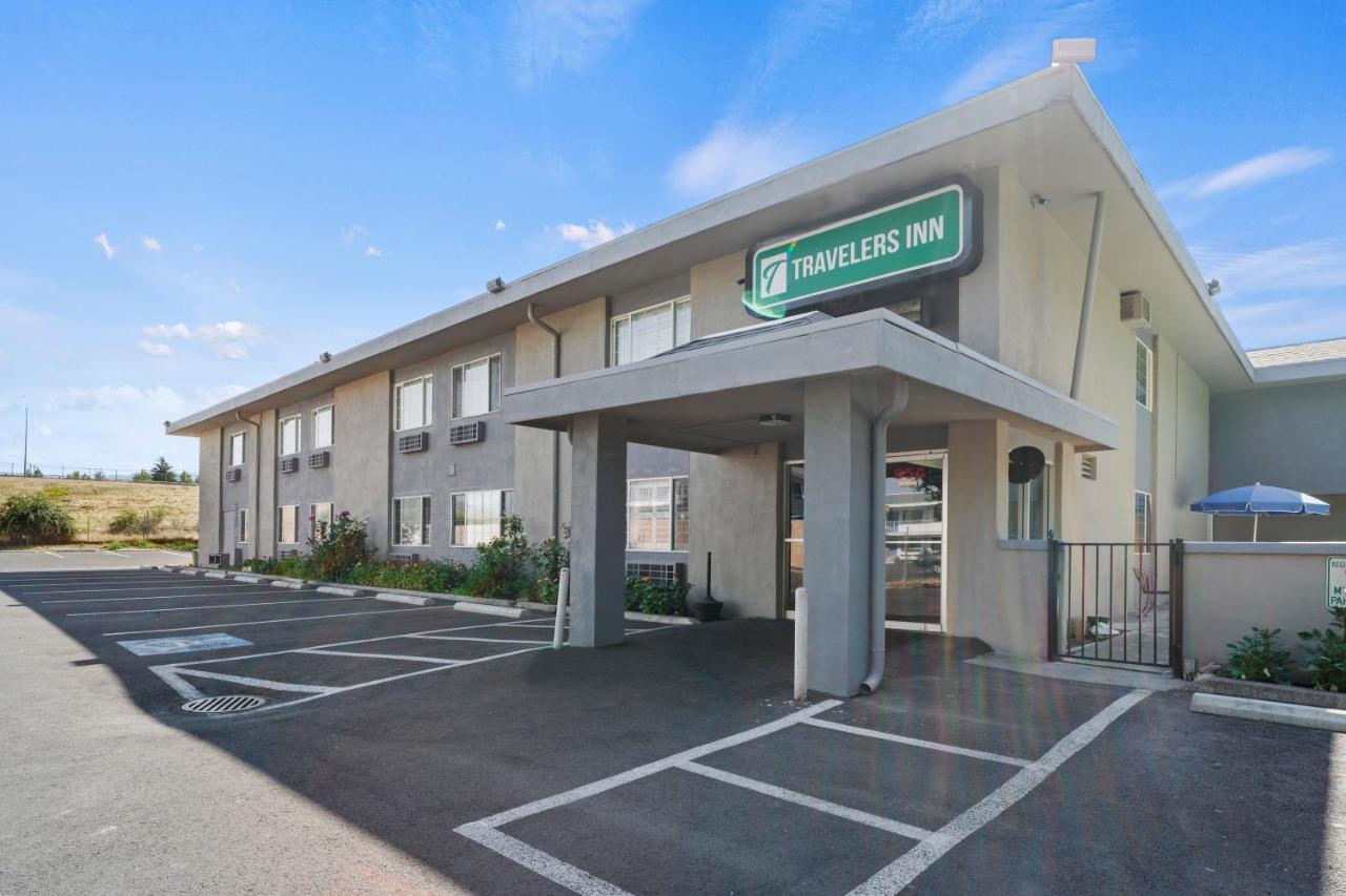 Travelers Inn Medford Buitenkant foto