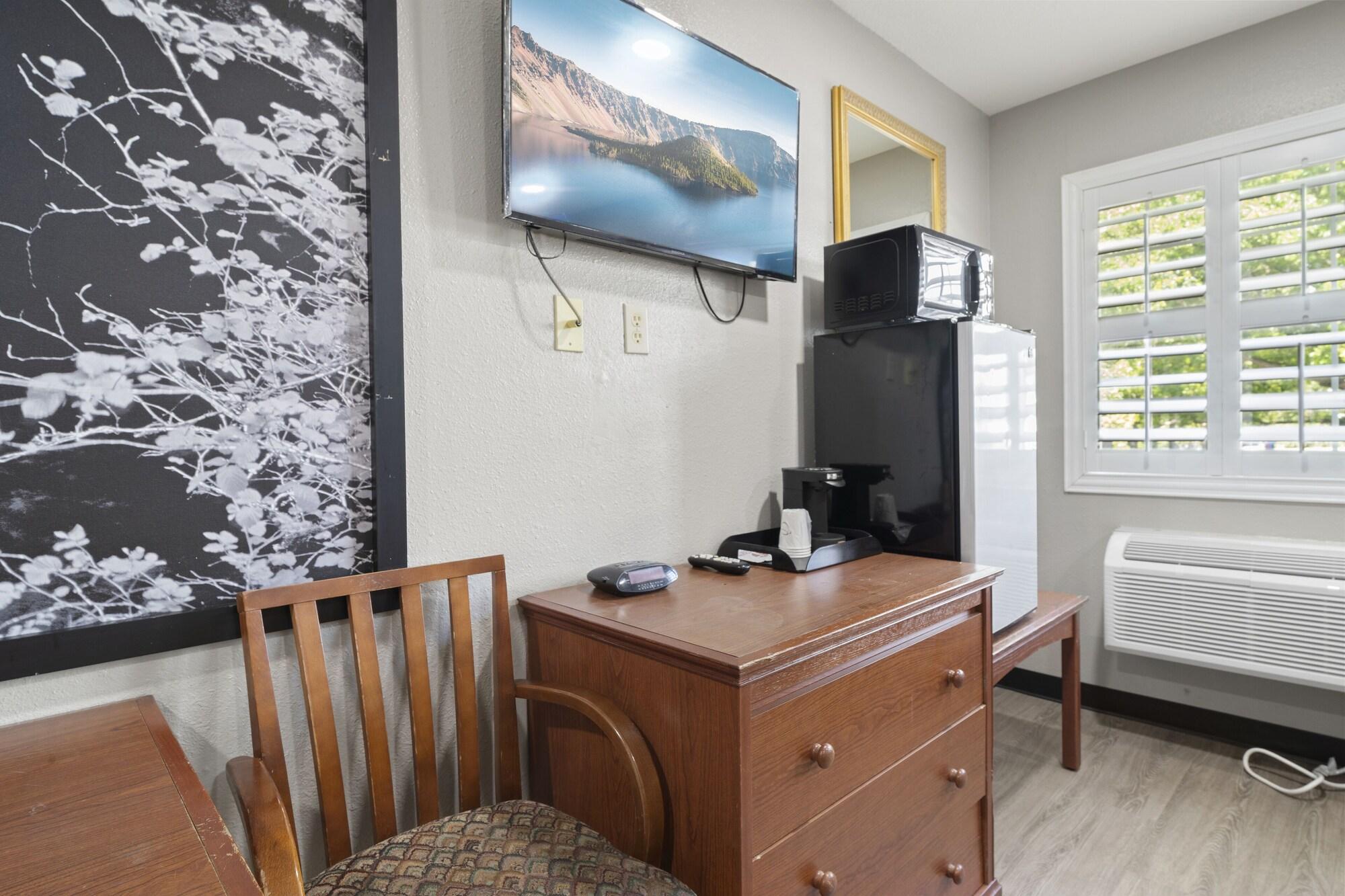 Travelers Inn Medford Buitenkant foto